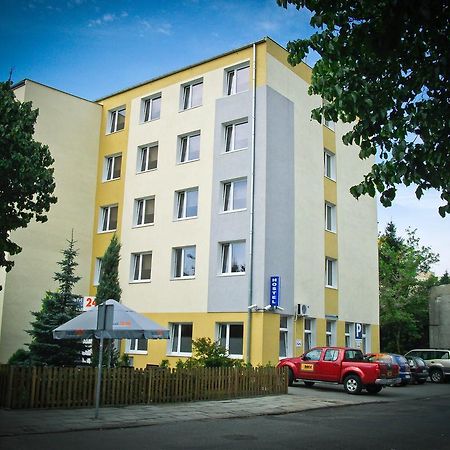Hostel24 Bed&Breakfast Bydgoszcz Eksteriør bilde