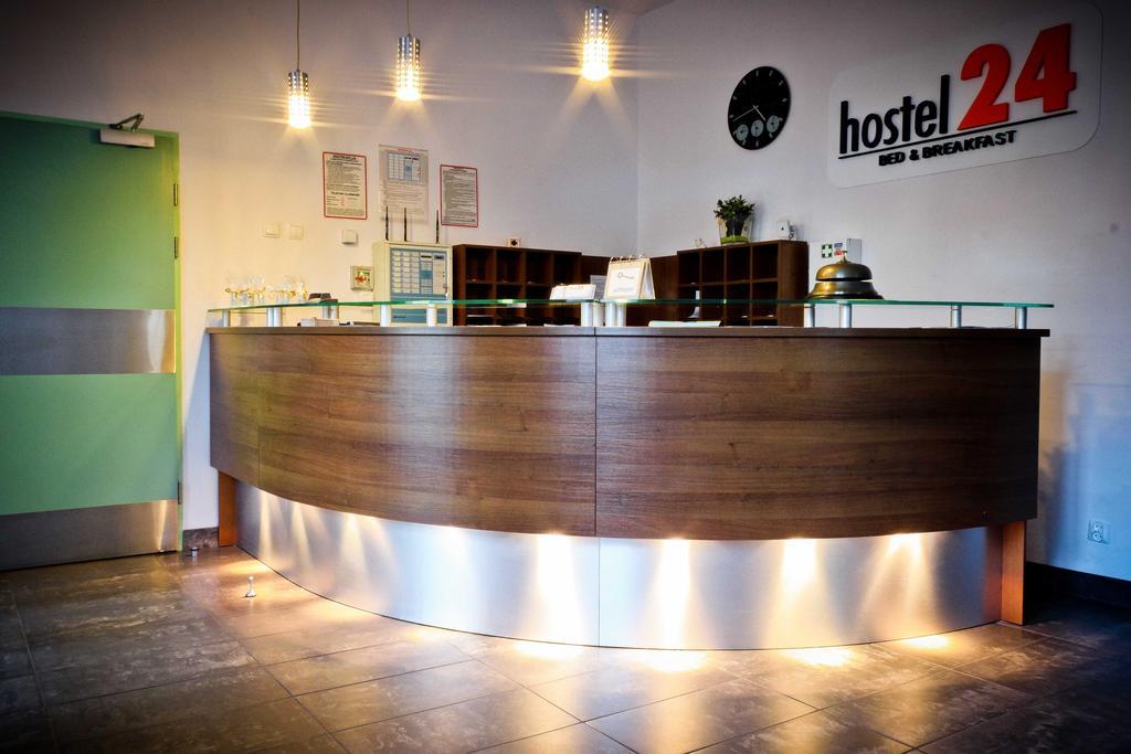 Hostel24 Bed&Breakfast Bydgoszcz Eksteriør bilde