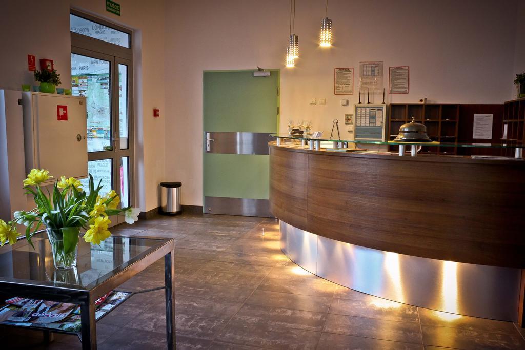 Hostel24 Bed&Breakfast Bydgoszcz Eksteriør bilde