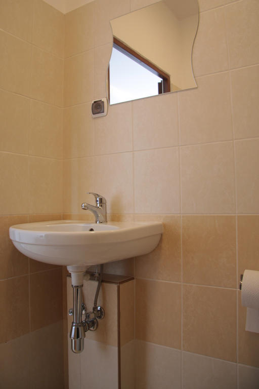 Hostel24 Bed&Breakfast Bydgoszcz Rom bilde