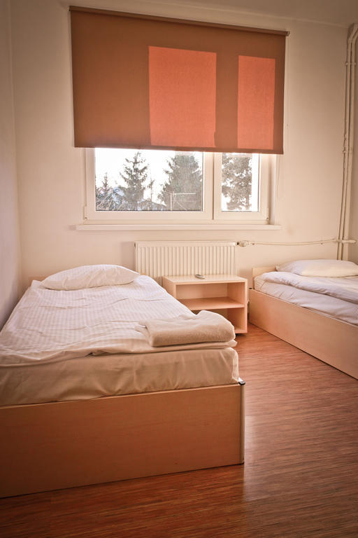 Hostel24 Bed&Breakfast Bydgoszcz Rom bilde